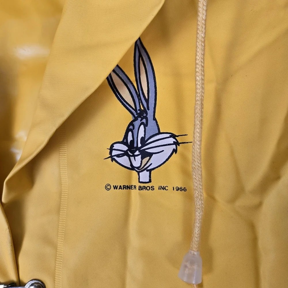 VTG 60s Looney Tunes Bug Bunny Raincoat‎ Jacket Cartoon RARE Size S (6) *READ